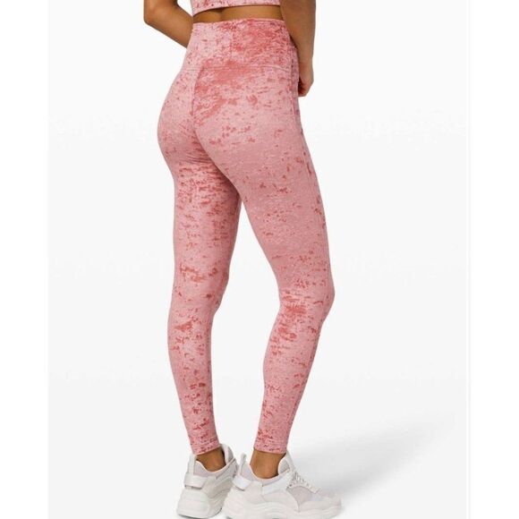 Lululemon Wunder Lounge High-Rise Tight 28" Crushed Velvet Soft Cranberry Size 4 - Picture 3 of 11